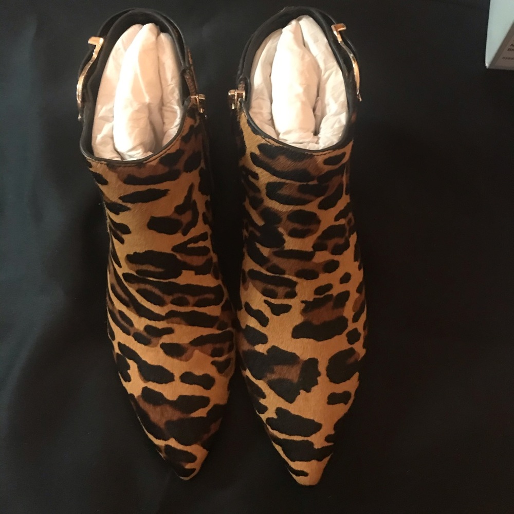 Sole society shoe booties in cheetah print